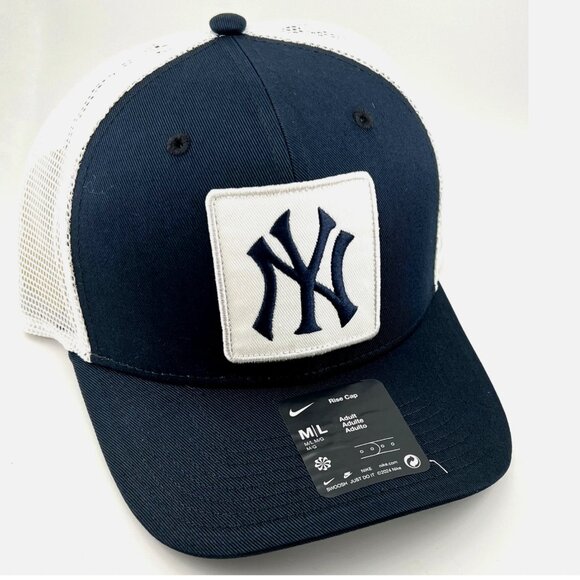 NEW Nike Swoosh New York Yankees Mens Black Rise Adjustable Trucker Hat M/L - Picture 1 of 5